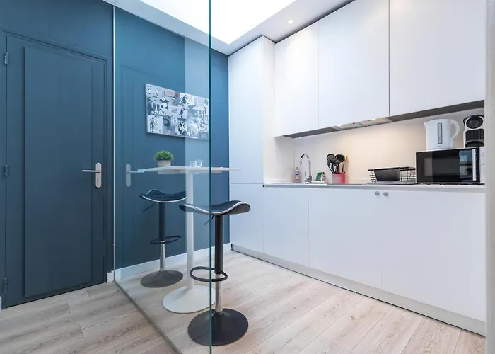 Magenta Square 1 Bdr With Ac Apartamento Nice